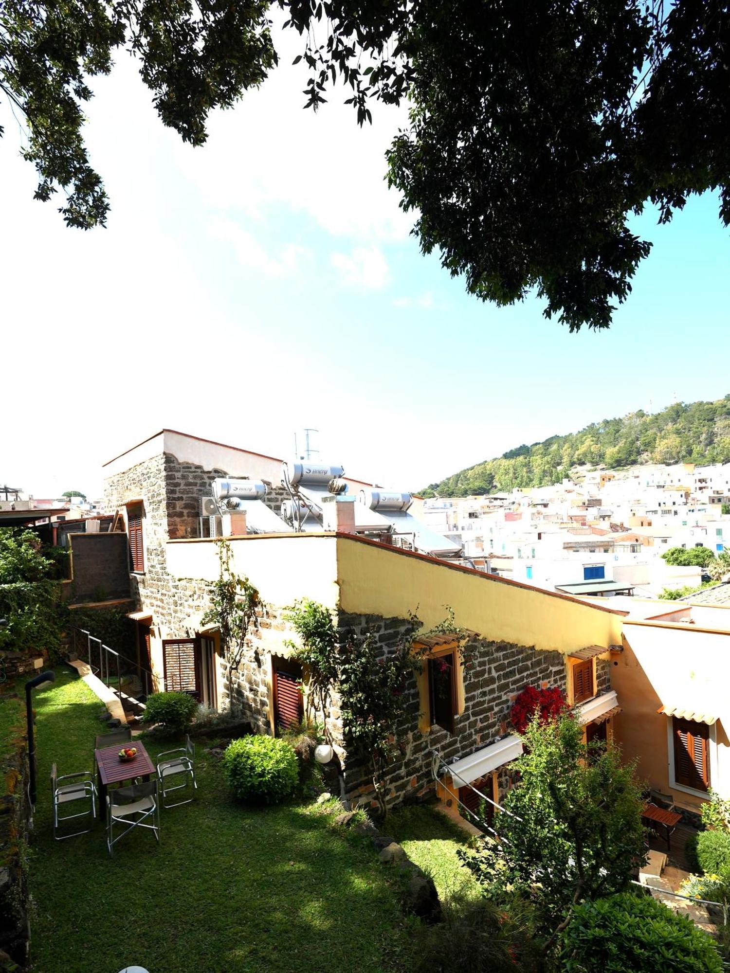 Baglio Antico Forno Hotel Isola di Ustica Exterior photo